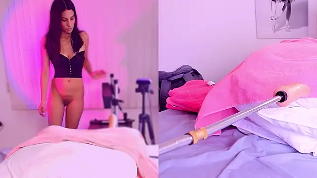 Kinky Mindy  online show from April 19, 2026, 8:00 pm