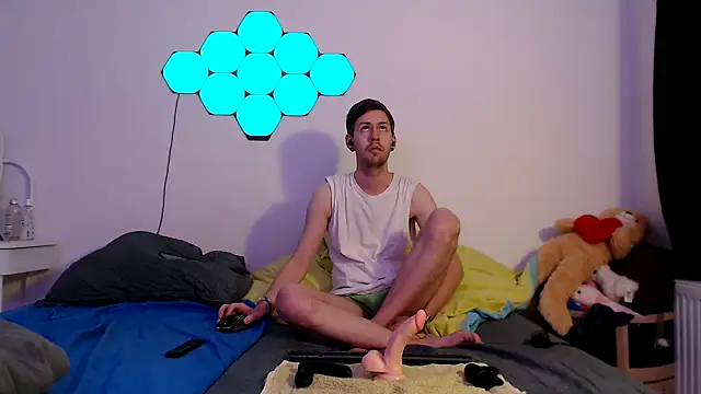 jonny-bisexual online show from March 6, 2026, 7:21 pm