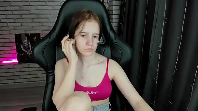 Tonya Gray online show from January 21, 2025, 1:18 am