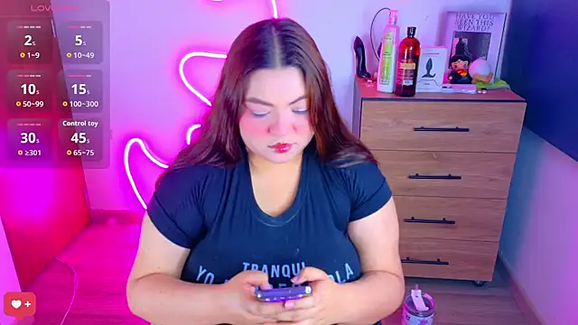 Rebeca charme21 online show from October 6, 2025, 7:17 am