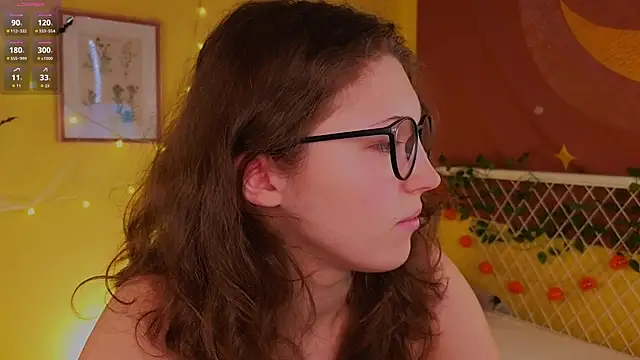 cherry lea online show from October 30, 2025, 4:52 pm