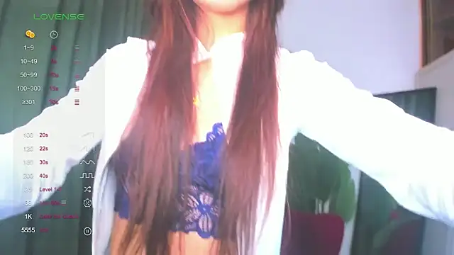 LizaTheButter online show from March 21, 2025, 2:39 am