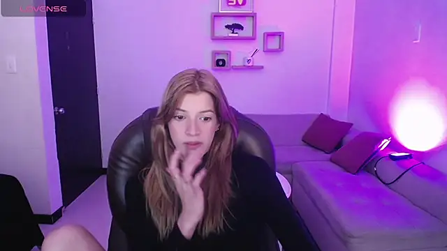 Nora Vennucci online show from January 29, 2025, 7:32 pm