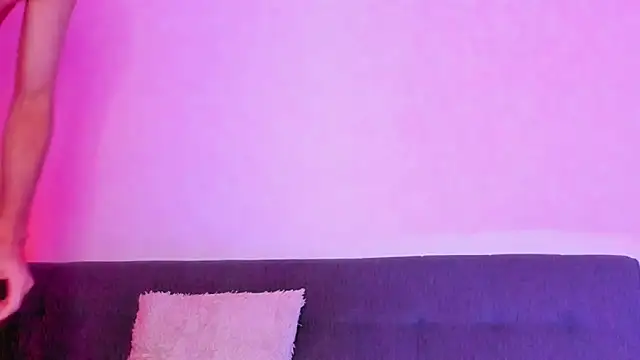 im miike online show from September 12, 2025, 9:48 pm