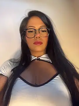 Snapshot of shaylin_brooke1 chatting on May 24, 2026, 9:53 pm shaylin brooke1 online show from May 24, 2026, 9:53 pm