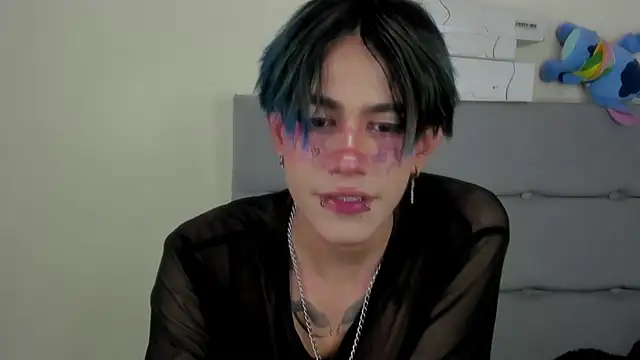 Snapshot of andrew_uwu_ chatting on July 4, 2026, 9:54 pm andrew uwu online show from July 4, 2026, 9:54 pm