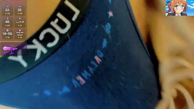 pinkscreens online show from September 26, 2025, 9:57 am