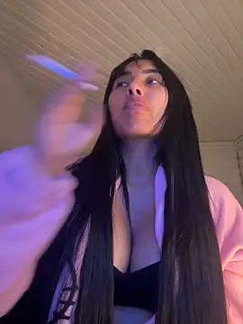 Anily Lovely online show from October 23, 2025, 11:57 pm