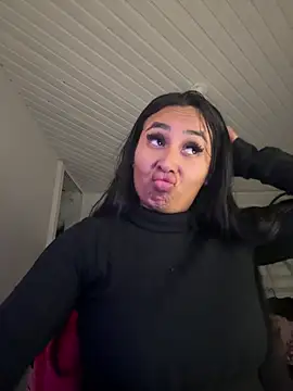 Anily Lovely online show from February 2, 2026, 11:03 pm