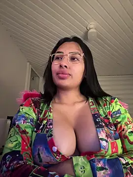 Anily Lovely online show from March 4, 2026, 10:49 pm