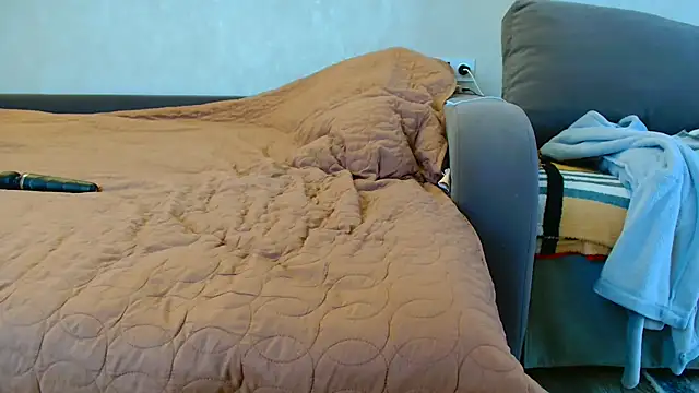 Brionia online show from January 10, 2026, 7:54 am