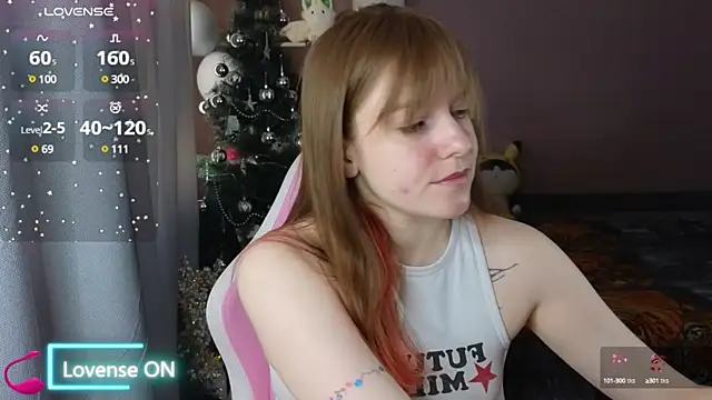 CassieJuice69 online show from January 25, 2025, 12:05 pm