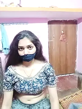 Cute-Simmi online show from December 13, 2024, 9:35 am