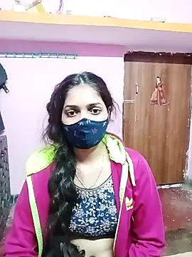 Cute-Simmi online show from December 18, 2024, 12:29 pm