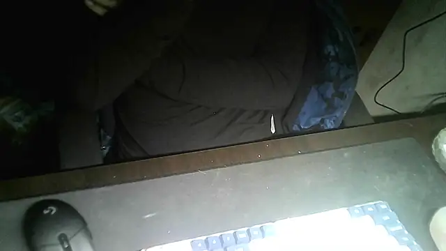 Snapshot of Ryan67533 chatting on December 20, 2024, 11:37 pm Ryan67533 online show from December 20, 2024, 11:37 pm