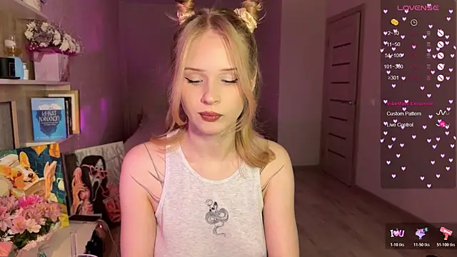 lisa barbie online show from December 1, 2025, 10:31 am