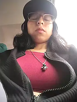 MirandaSingle online show from February 20, 2026, 2:50 pm