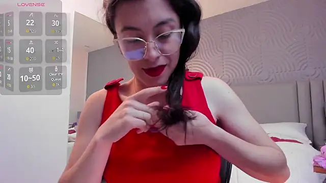 Snapshot of JaneLondon chatting on April 16, 2026, 9:39 pm JaneLondon online show from April 16, 2026, 9:39 pm