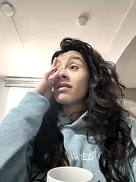 Snapshot of JaneLondon chatting on April 25, 2026, 12:52 pm JaneLondon online show from April 25, 2026, 12:52 pm