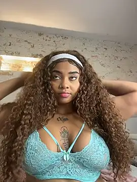 Snapshot of pamela_west chatting on November 20, 2025, 8:19 pm pamela west online show from November 20, 2025, 8:19 pm