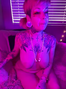 GoldieBakeman online show from February 13, 2025, 10:11 pm