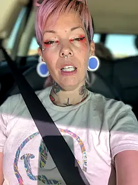 GoldieBakeman online show from October 23, 2025, 10:30 pm