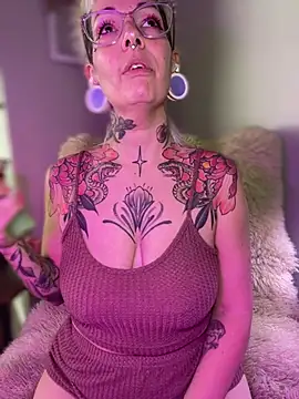 GoldieBakeman online show from February 12, 2026, 8:26 pm