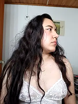 Snapshot of Emi_chik chatting on November 16, 2025, 10:10 am Emi chik online show from November 16, 2025, 10:10 am