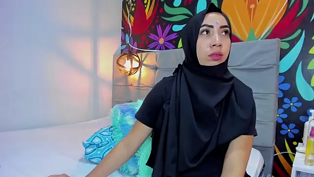 Sweet hot mia online show from January 7, 2025, 10:41 pm