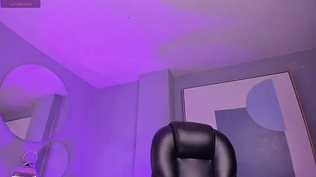 KatieNolan 1 online show from April 5, 2026, 5:43 pm