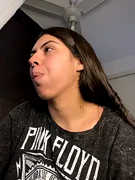 Snapshot of Argentiiniita chatting on November 22, 2025, 9:25 pm Argentiiniita online show from November 22, 2025, 9:25 pm