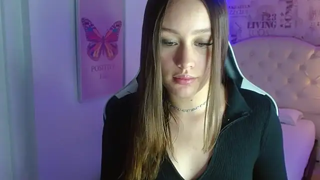 Ivyy Crystal online show from February 27, 2025, 9:04 pm