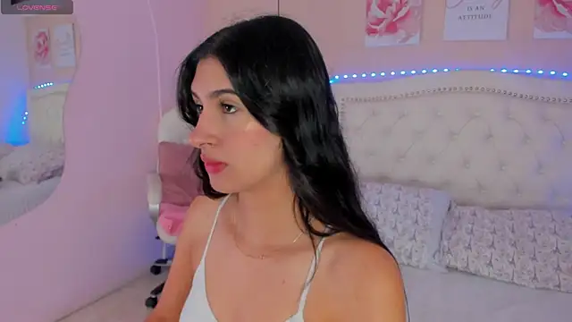 Snapshot of Ashley_Evans18 chatting on January 15, 2025, 12:58 pm Ashley Evans18 online show from January 15, 2025, 12:58 pm