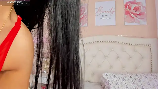 Snapshot of Ashley_Evans18 chatting on February 6, 2025, 6:46 pm Ashley Evans18 online show from February 6, 2025, 6:46 pm