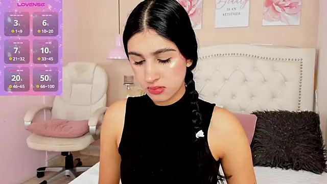 Snapshot of Ashley_Evans18 chatting on March 1, 2025, 11:50 am Ashley Evans18 online show from March 1, 2025, 11:50 am