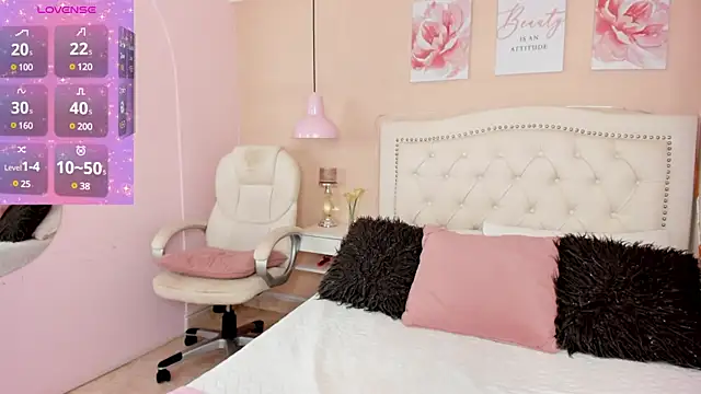 Snapshot of Ashley_Evans18 chatting on March 4, 2025, 12:12 pm Ashley Evans18 online show from March 4, 2025, 12:12 pm