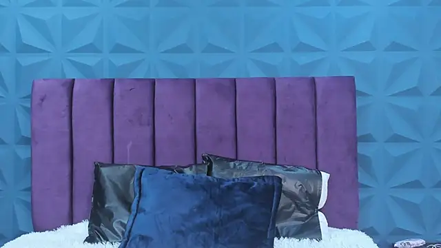 NicoleJonss online show from February 21, 2025, 3:34 am