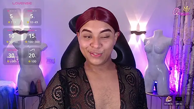 Snapshot of Emili_Roux chatting on February 9, 2026, 4:44 pm Emili Roux online show from February 9, 2026, 4:44 pm