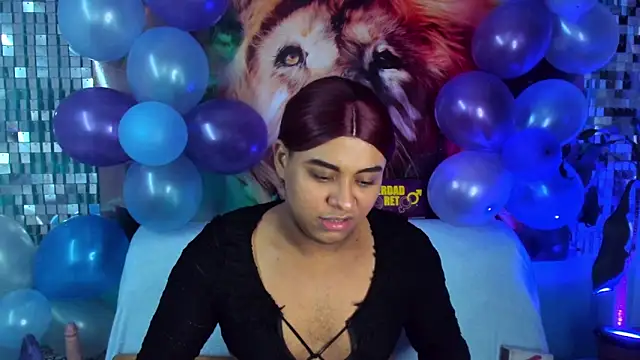 Snapshot of Emili_Roux chatting on February 11, 2026, 5:40 pm Emili Roux online show from February 11, 2026, 5:40 pm