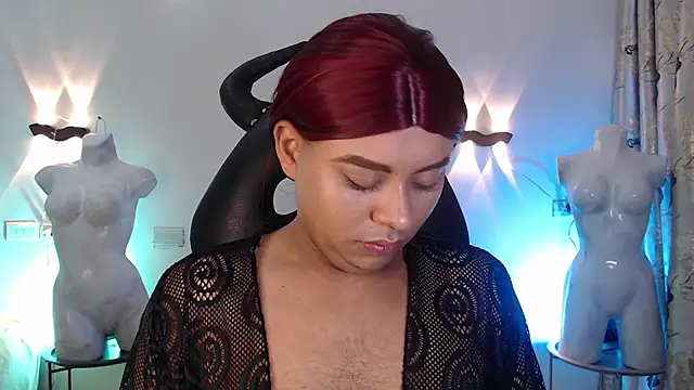 Snapshot of Emili_Roux chatting on February 20, 2026, 12:05 pm Emili Roux online show from February 20, 2026, 12:05 pm