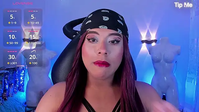 Emili Roux online show from March 10, 2026, 4:56 pm