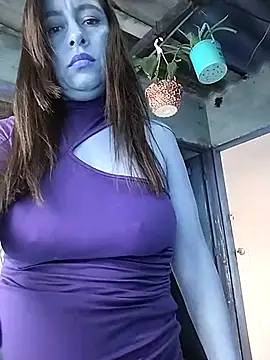 Snapshot of hailey85 chatting on March 10, 2025, 8:34 pm hailey85 online show from March 10, 2025, 8:34 pm
