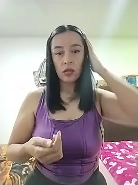 hailey85 online show from August 1, 2026, 10:30 pm