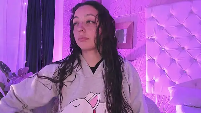 Snapshot of sadashi_moon_ chatting on February 20, 2025, 12:19 am sadashi moon online show from February 20, 2025, 12:19 am