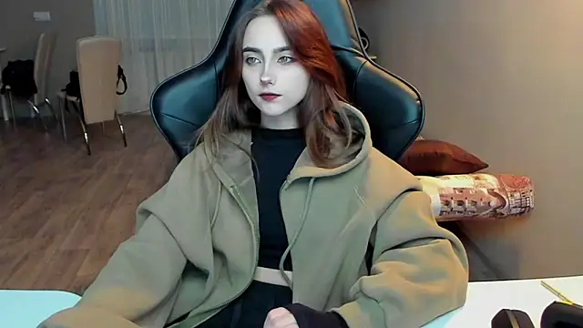 SilverDream online show from February 4, 2025, 8:06 pm