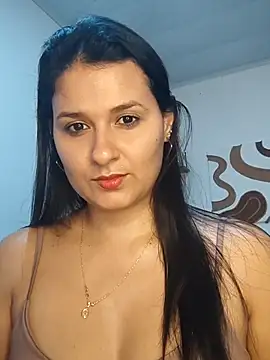 elena jonees online show from December 1, 2025, 8:25 pm