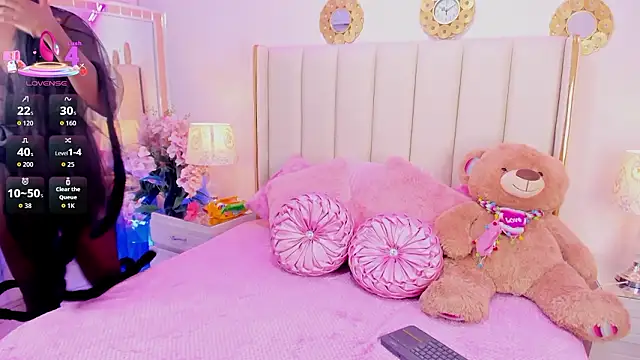 evangelin ts online show from March 12, 2026, 1:17 pm