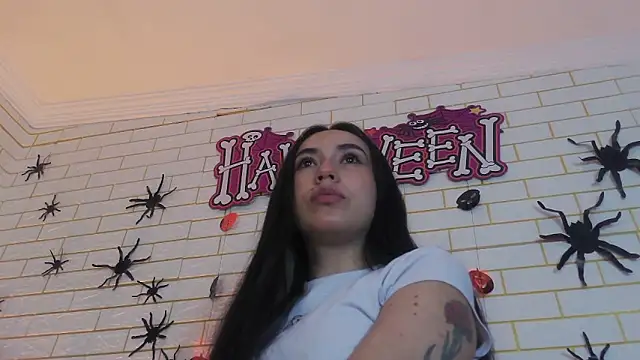 NYX1126 online show from October 28, 2025, 1:03 pm