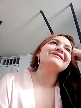 Snapshot of Naiara_Sex_ chatting on December 10, 2024, 7:00 pm Naiara Sex  online show from December 10, 2024, 7:00 pm