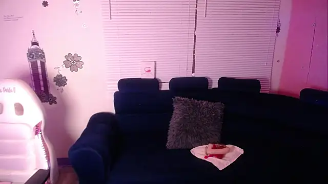 Snapshot of Naiara_Sex_ chatting on March 14, 2025, 7:01 pm Naiara Sex  online show from March 14, 2025, 7:01 pm